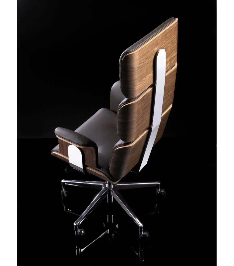 obrazek 6 Elegancki skórzany fotel z Włoch – wersja painted
