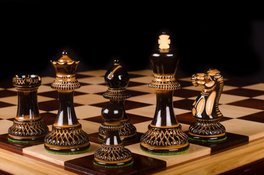 obrazek 2 Luksusowa plansza z fantastycznymi figurami do gry w szachy - The Chess Empire