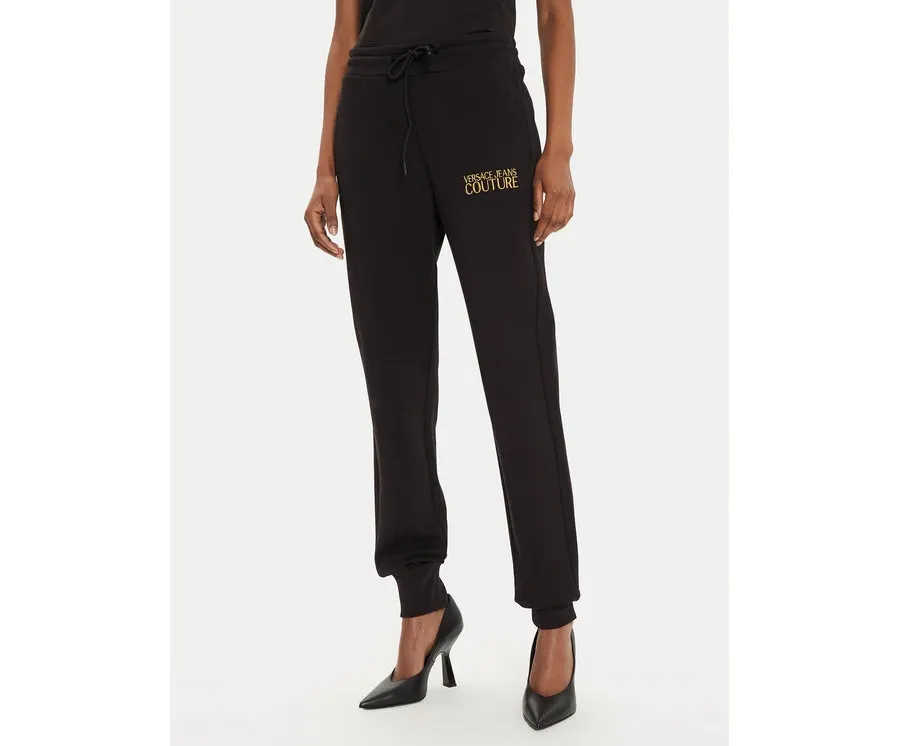obrazek 1 Versace Jeans Couture Spodnie dresowe 77HAAT06 Czarny Regular Fit