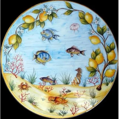 Zdjęcie Okrągły blat do ogrodu wykonany z lawy i ceramiki z podmorskim widokiem – Ceramiche Valchida