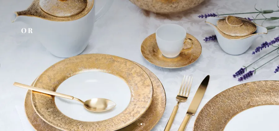 obrazek 2 Portugalska sosjerka z porcelany i złota