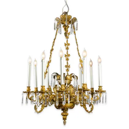 Zdjęcie Vintage - pozłacany żyrandol na 9 świateł