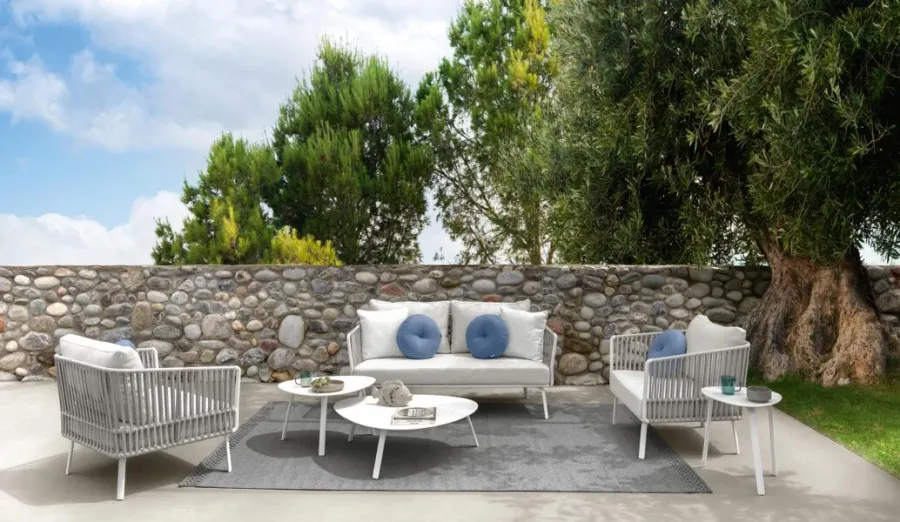 obrazek 1 Elegancka sofa włoskiego producenta