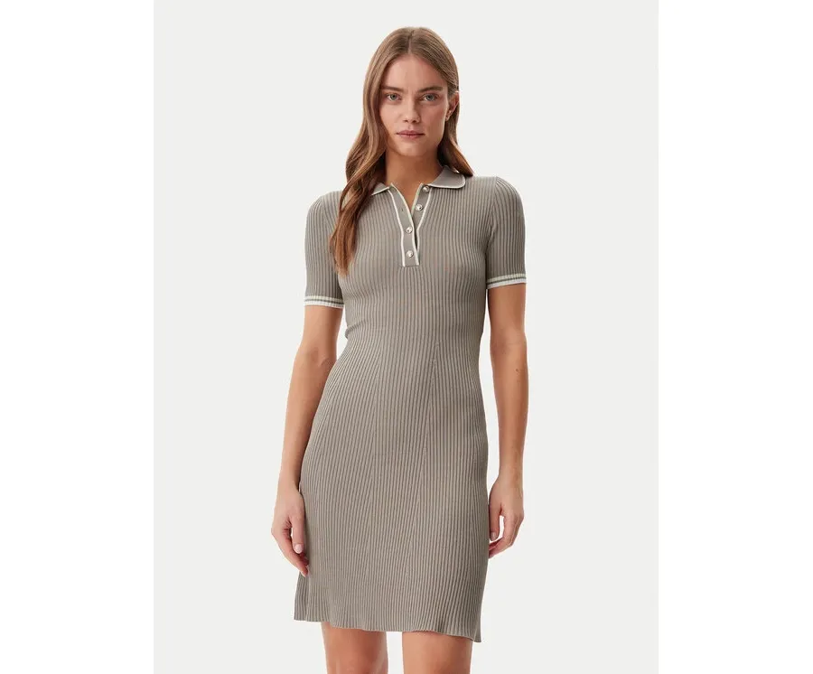 obrazek 1 Guess Sukienka dzianinowa W5GK84 Z3L10 Beżowy Regular Fit