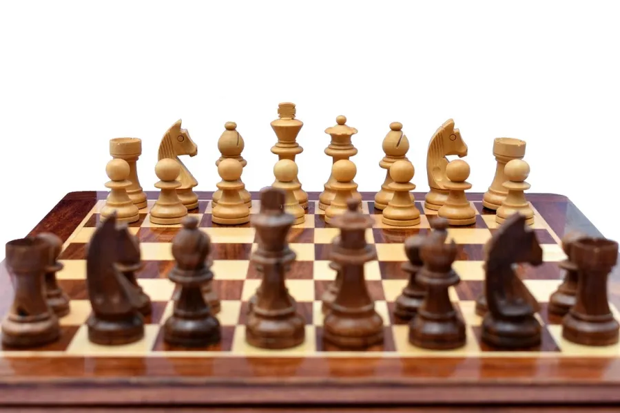obrazek 4 Oryginalny magnetyczny zestaw szachowy idealny na prezent - The Chess Empire