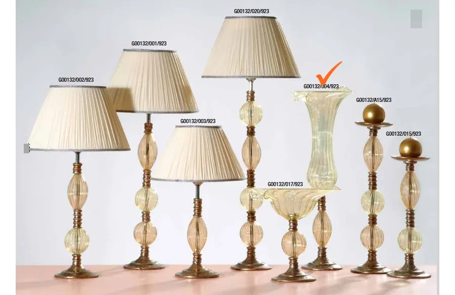 obrazek 1 Designerski szklany wazon do wnętrz