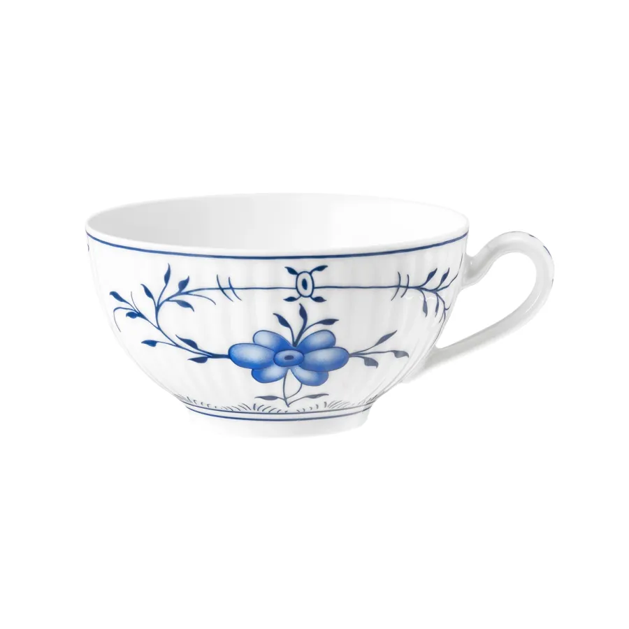 obrazek 1 Filiżanka do herbaty z porcelany zdobiona roślinnym ornamentem w stylu klasycznym – Tettau