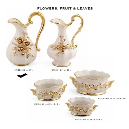 Picture A tasteful ceramic carafe in a classic style - Bruno Costenaro