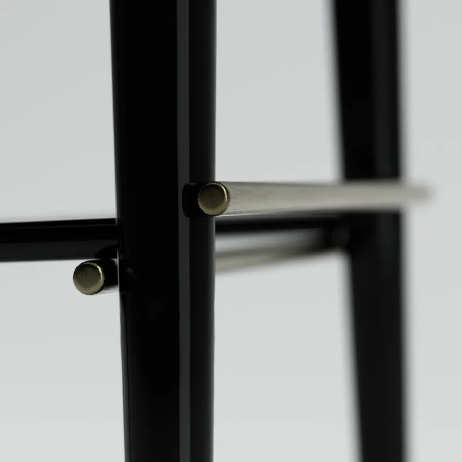 obrazek 12 Prestiżowe modernistyczne krzesło z Włoch - do jadalni