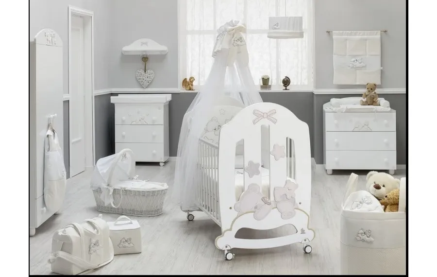 obrazek 1 Szykowne łóżeczko niemowlęce z Włoch - Italbaby