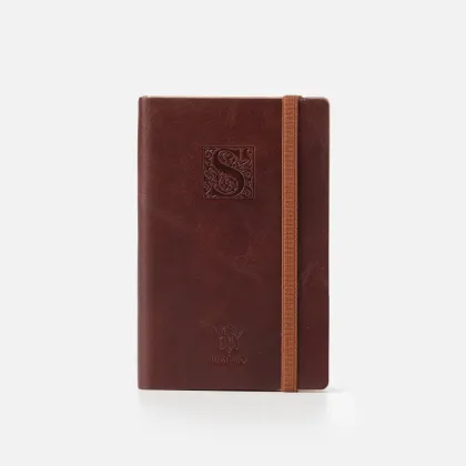 Zdjęcie Klasyczny skórzany notes z wytłaczaną literka S