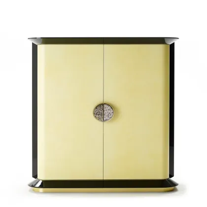 Zdjęcie Wysoka szafka posiadająca dwoje zaokrąglonych drzwiczek  H.150xL.150xP.55 cm
