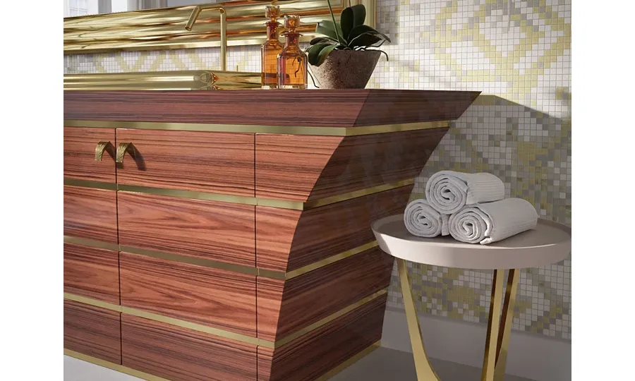 picture 2 A sophisticated classic bathroom furniture set - Brummel