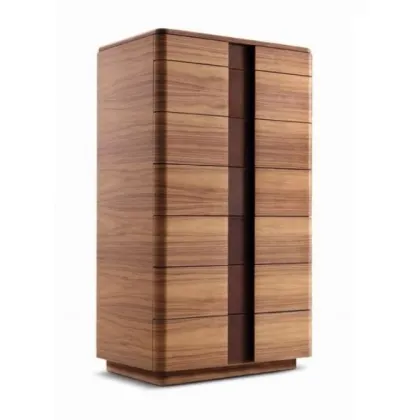 Zdjęcie Piękna komoda z kolekcji Tallboy York od włoskiej marki