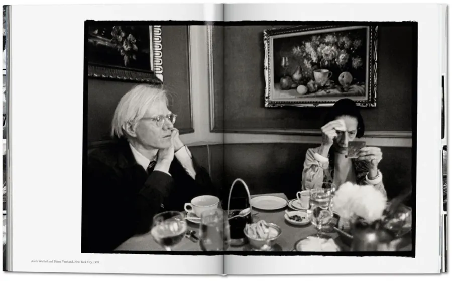 obrazek 7 Książka Annie Leibovitz. The Early Years, 1970–1983 - Taschen