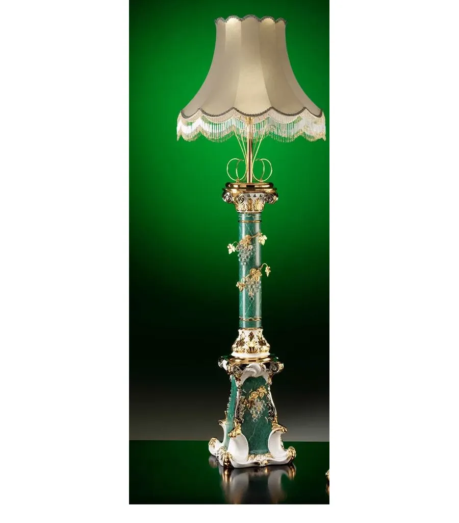 picture 1 Marvellous lamp for the living room