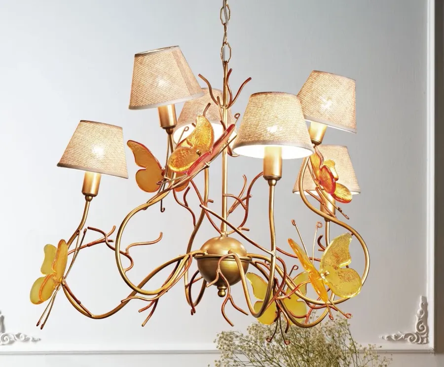 obrazek 1 Dekoracyjny żyrandol zdobiony motylami - Euro Lamp Art