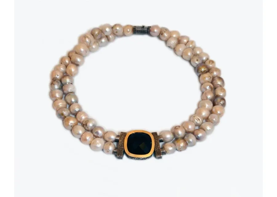 elegancki naszyjnik z perłami - luxury products