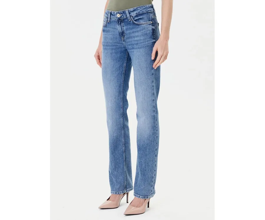 obrazek 1 Guess Jeansy W5YA0R D5QP2 Niebieski Regular Fit