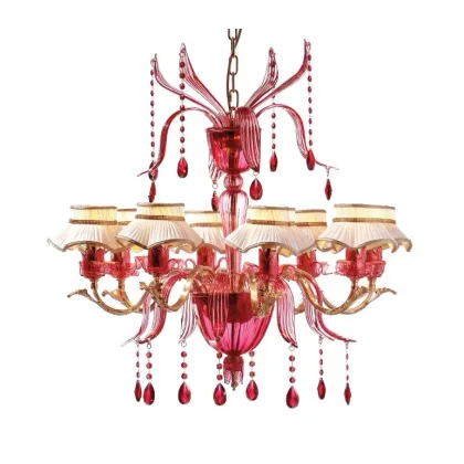 Zdjęcie Klasyczny żyrandol z 8 lampami z czerwonego szkła Murano z zawieszkami i abażurami Asfour – Il Paralume Marina