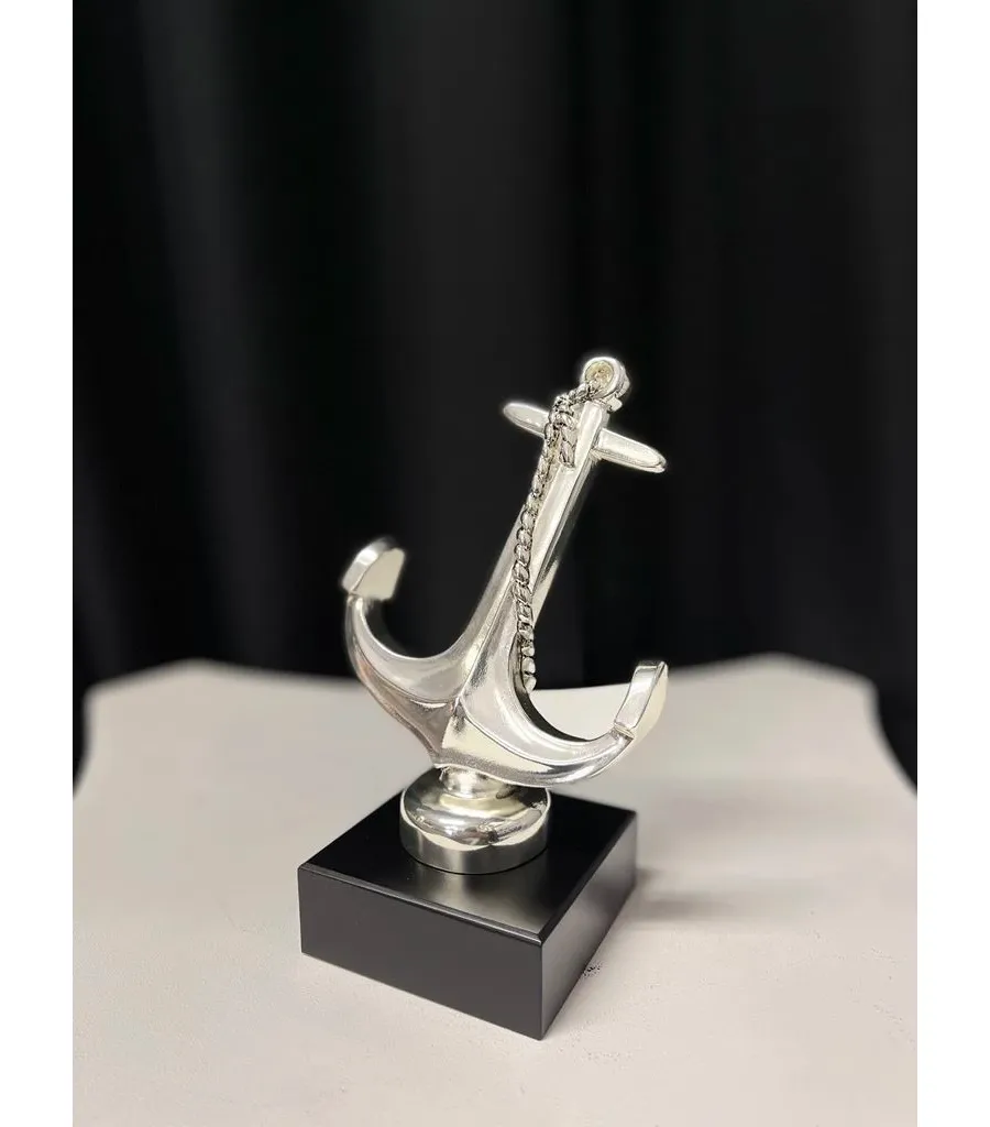 obrazek 1 Srebrna figurka z kotwicą, idealna na upominek - Astra Argenti