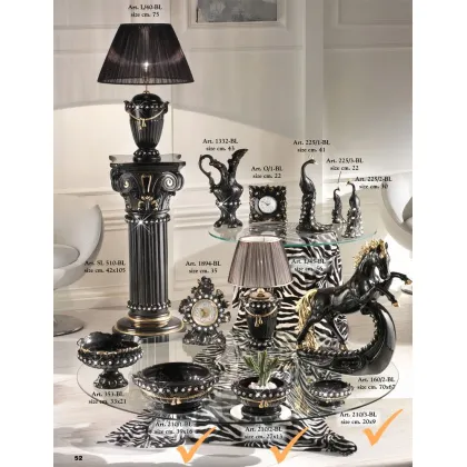 Zdjęcie Komplet wazonów wykonanych z ceramiki