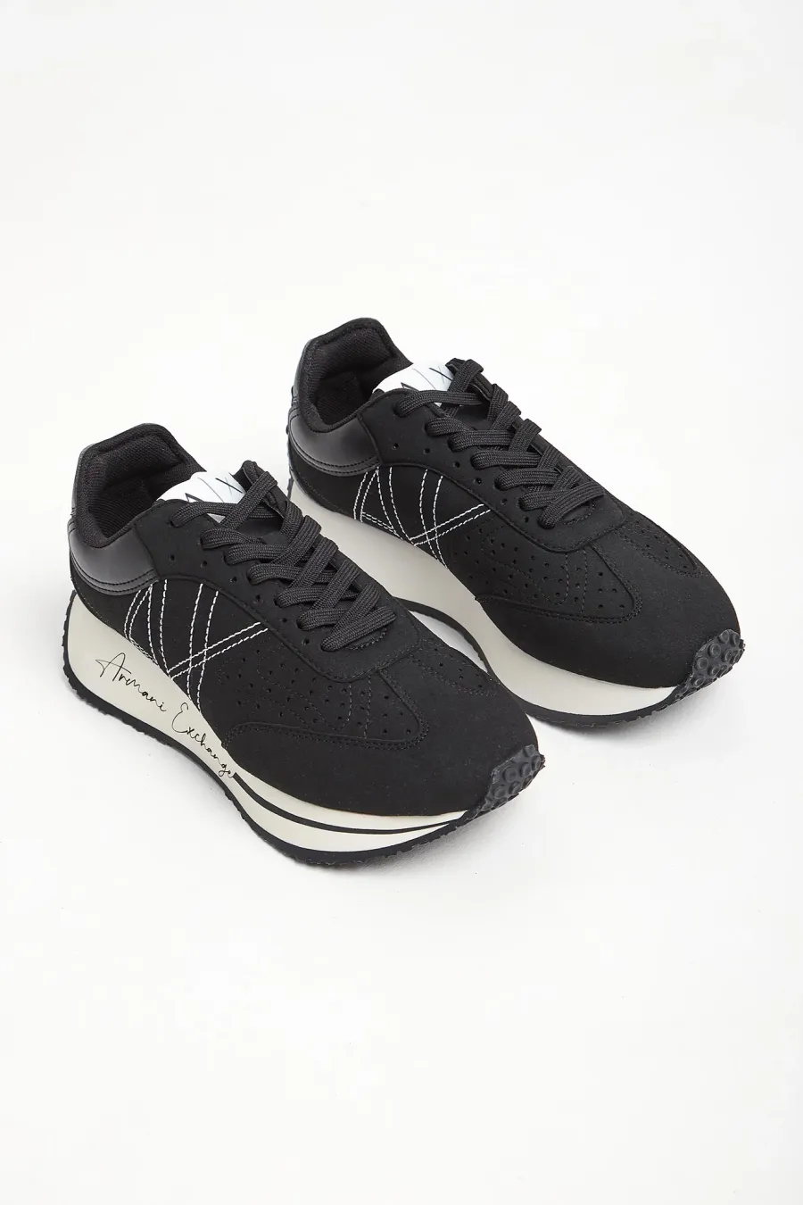 obrazek 1 Sneakersy damskie ARMANI EXCHANGE Armani Exchange