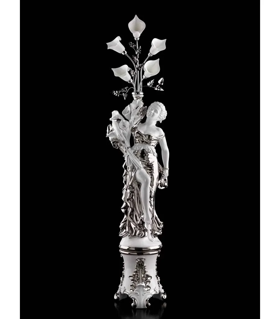 picture 1 Elegant large floor lamp made of ceramics
