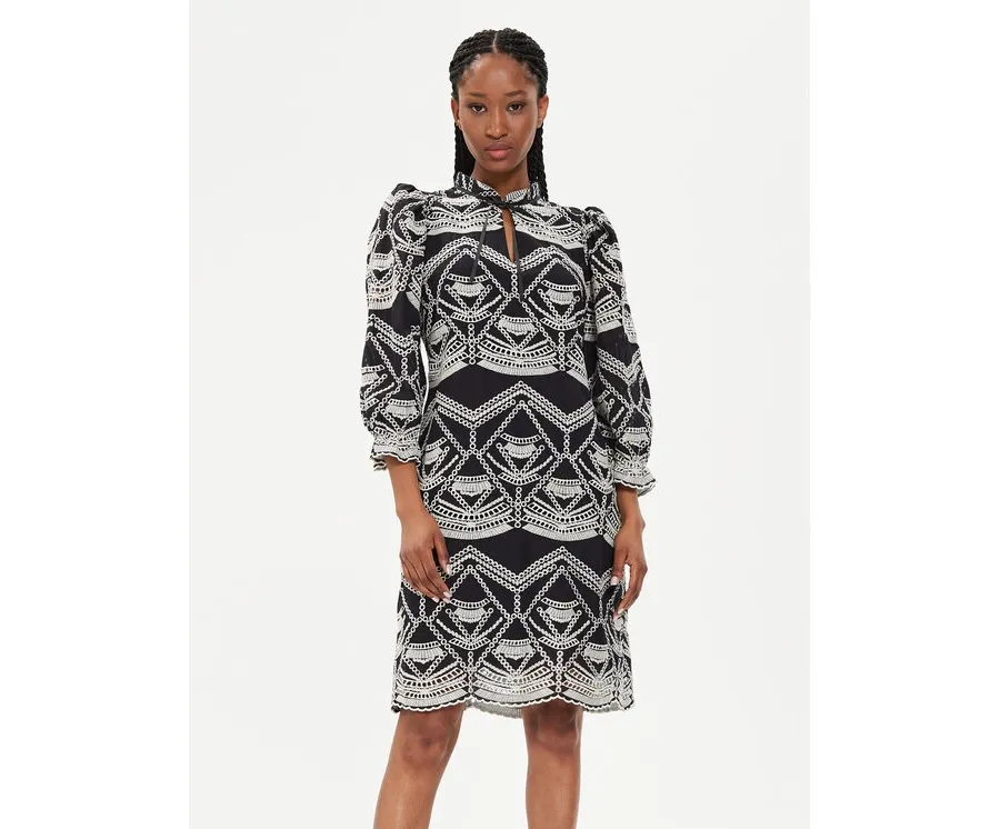 obrazek 1 Bruuns Bazaar Sukienka codzienna Abami BBW3919 Czarny Regular Fit