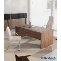 Zdjęcie Wysokiej jakości biurko gabinetowe w dwóch opcjach wymiarowych