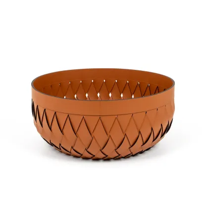 Zdjęcie Wyjątkowy kosz z okrągłą podstawą