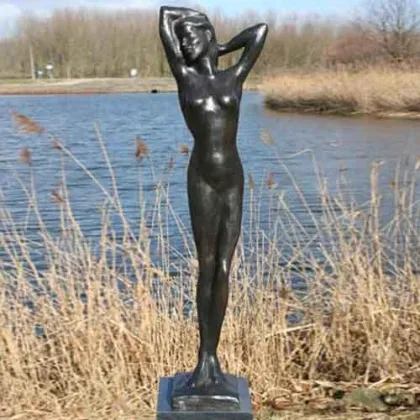 Zdjęcie Fantastyczna rzeźba do ogrodu