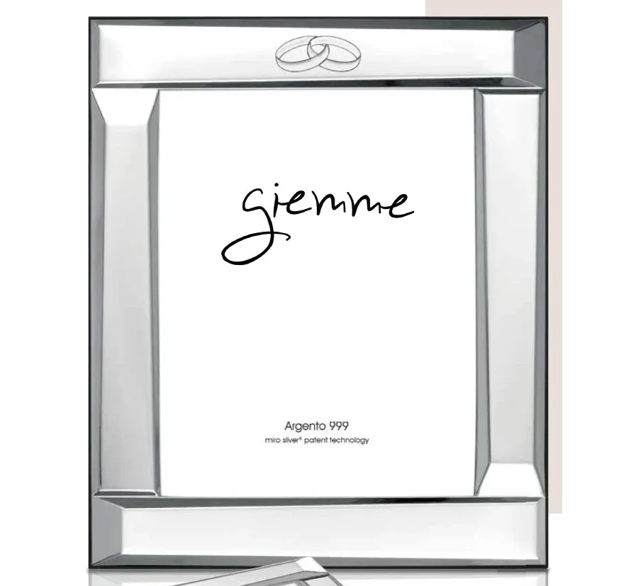 obrazek 1 Wyjątkowa srebrna ramka na zdjęcia 13х18 cm nawiązująca do ślubu lub zaręczyn