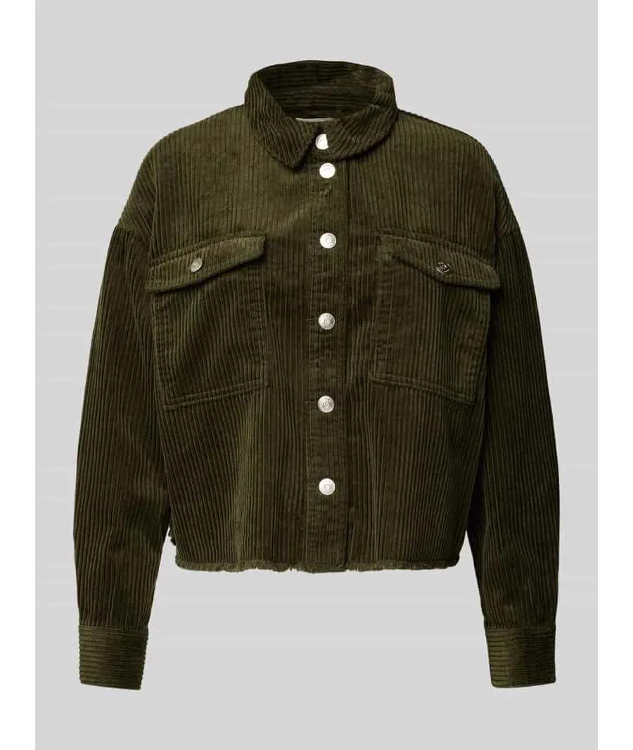 obrazek 1 Bluzka sztruksowa o kroju relaxed fit z kieszeniami z patką na piersi model ‘MARINA’