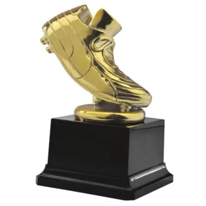 Zdjęcie Małe trofeum - obuwie piłkarskie