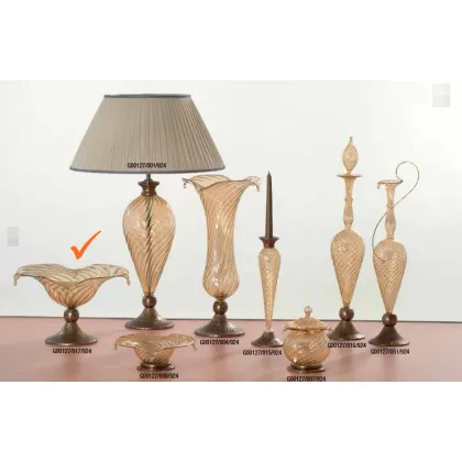 Zdjęcie Luksusowa szklana misa na owoce