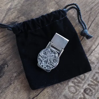 Zdjęcie Cynowy klips do pieniędzy zdobiony celtyckim wzorem