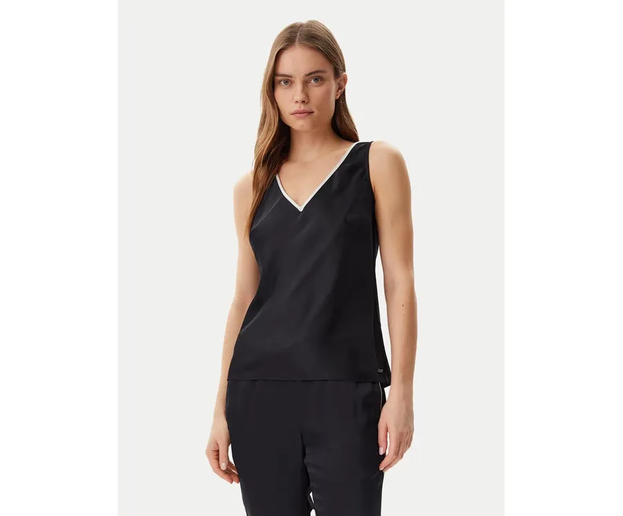 obrazek 1 Calvin Klein Top K20K208185 Czarny Regular Fit