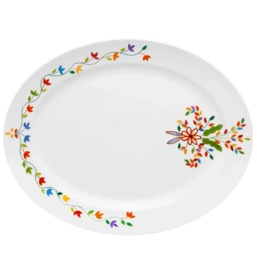 obrazek 1 Porcelanowy mały owalny talerz Vila Verde z delikatnym ozdobnym motywem - Vista Alegre