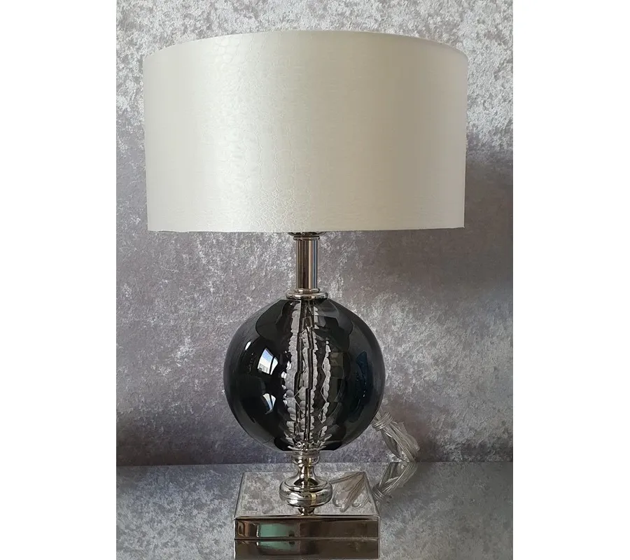 obrazek 1 Piękna stylowa lampa stołowa z kryształu florenckiego – Il Paralume Marina