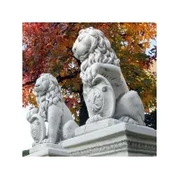 Zdjęcie Rzeźba pary lwów z tarczą do ogrodu - Italpark