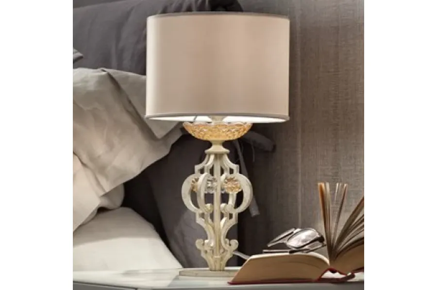 obrazek 1 Olśniewająca lampa w złotym kolorze do sypialni - Masiero