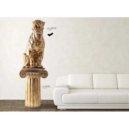 Picture Siberian tiger sitting with a decorative collar - Valle d'oro Patchi