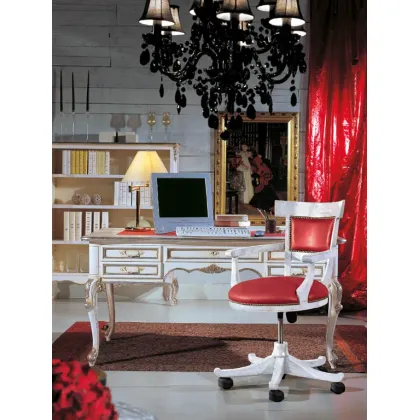 Zdjęcie Piękne włoskie rzeźbione biurko