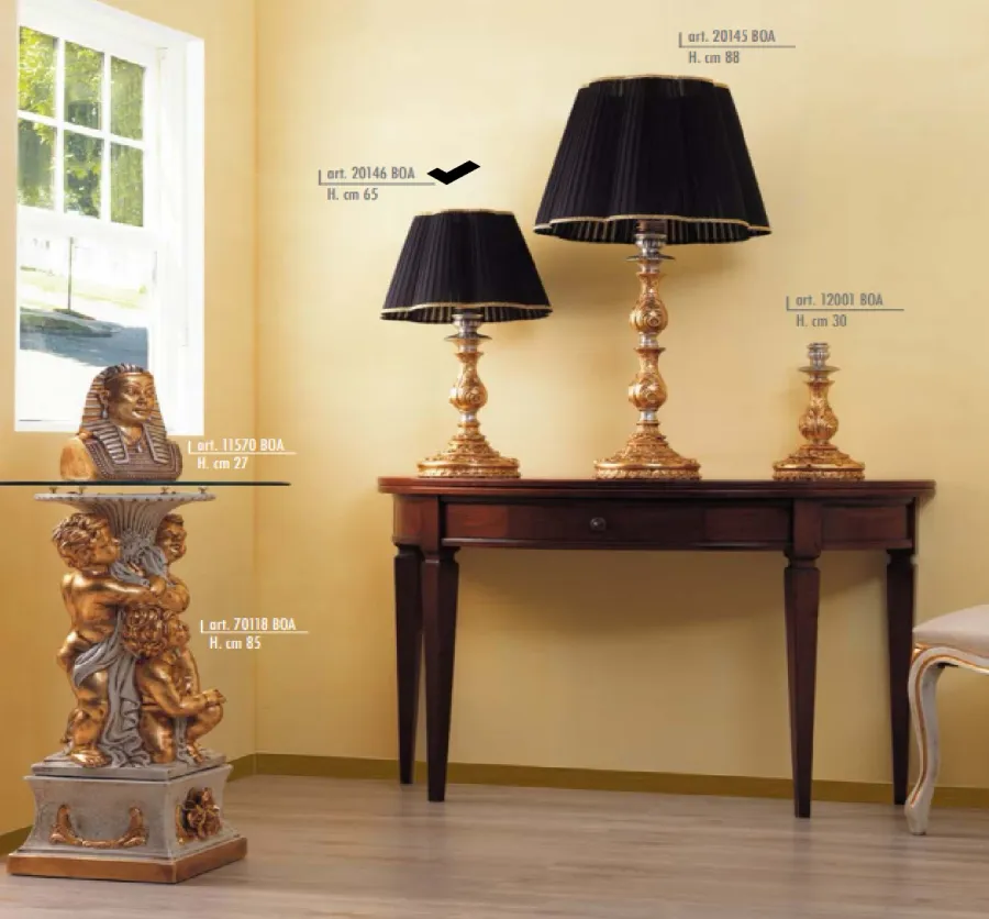 obrazek 1 Mała lampa w kształcie piramidy z czarnym abażurem - Valle d'oro Patchi