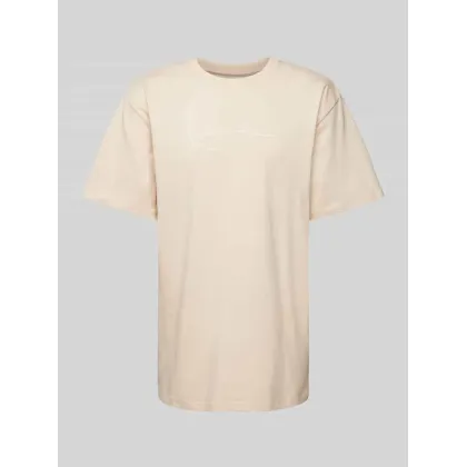 Zdjęcie T-shirt z nadrukiem z logo