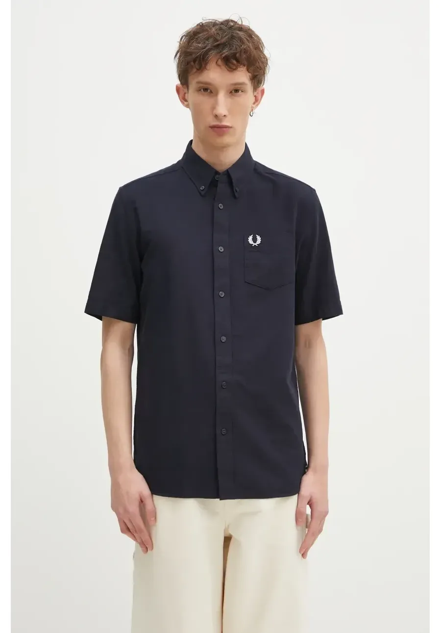 obrazek 1 Fred Perry koszula bawełniana męska kolor granatowy regular z kołnierzykiem button-down M8730.608