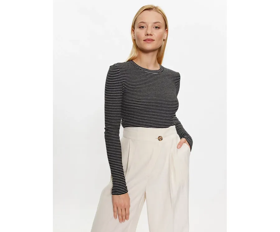 obrazek 1 Noisy May Bluzka Posy 27026866 Czarny Slim Fit