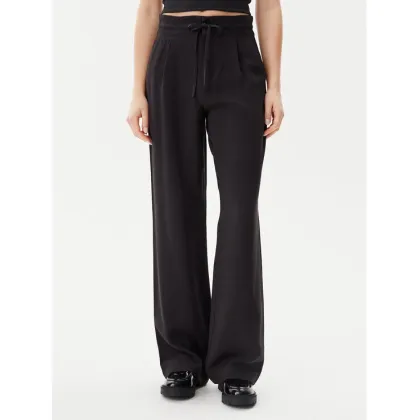 Zdjęcie Calvin Klein Jeans Spodnie materiałowe J20J225339 Czarny Straight Fit