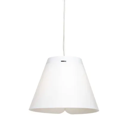 Zdjęcie Wyjątkowa nowoczesna lampa wisząca na zewnątrz